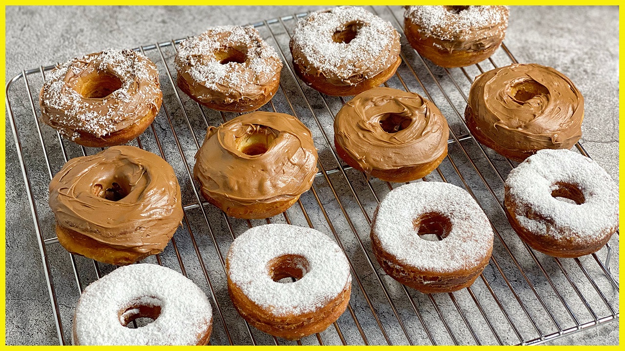 Рецепт вкусных, пышных домашних пончиков! Не впитывают масло! Домашние пончики ДОНАТС! смотреть онлайн