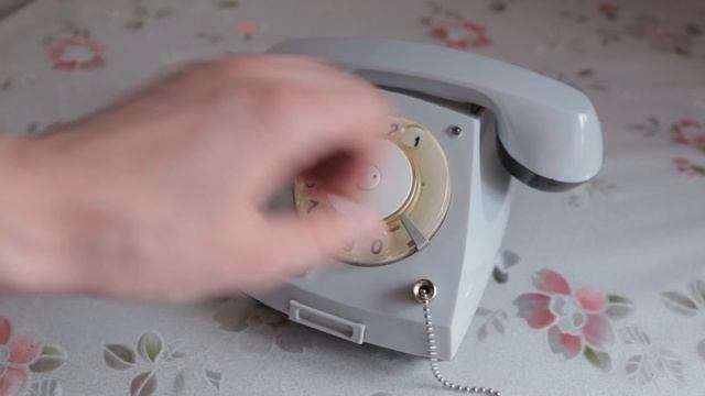 Детская игрушка из старого телефона смотреть онлайн