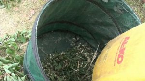 Вот где нужен  садовый измельчитель!!!