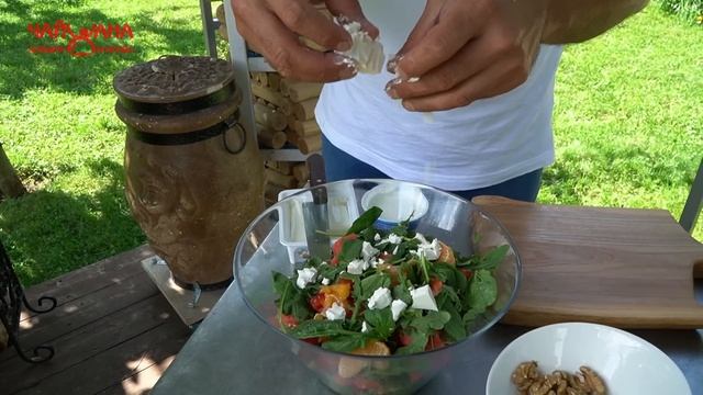 САЛАТ С АРБУЗОМ. Яркий летний салат. Вкусно и необычно! смотреть онлайн