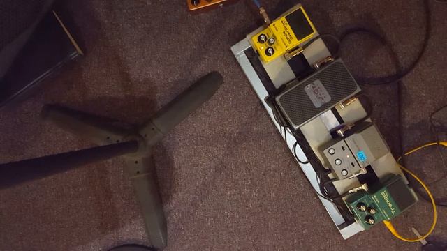 Ibanez DE-7, Stratocaster, Tech 21 TM10 смотреть онлайн