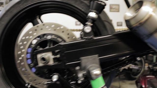 Honda CB900f Bol D'or Cafe Racer build update video смотреть онлайн