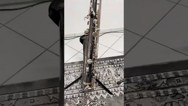 K&M Tenor Stand Issue смотреть онлайн