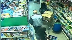 Как воруют в магазинах 10