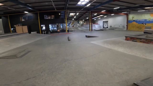 Амстердам, Нидерланды 2022. NOORD skatepark, dinner with friends, cruising around Amsterdam. смотреть онлайн