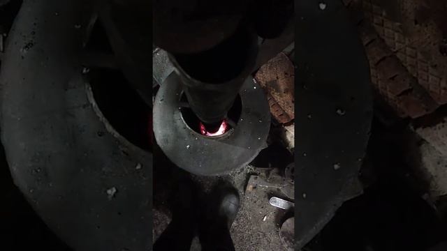 система подачи отработки в печь, никакая... смотреть онлайн