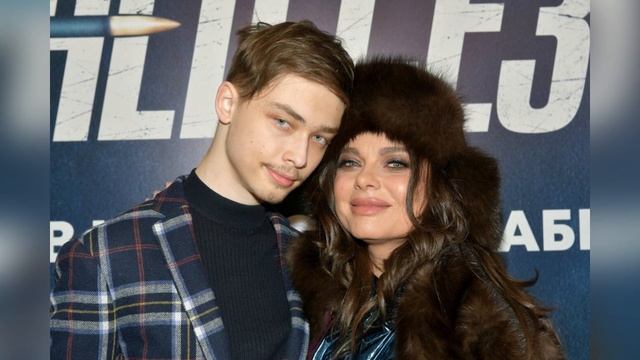 Сын Наташи Королевой проживает в хрущевке без лифта смотреть онлайн