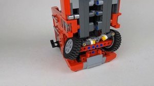 Motorised LEGO Renault Magnum with Building Instructions