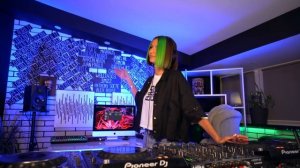 Miss Monique - MiMo Weekly Podcast 029 [Progressive House_Melodic Techno DJ Mix]