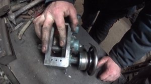 ТВ4 , убрал люфты меж шестерен в фартуке