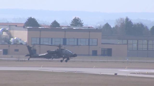 AH 64 Apache and CH 47 Chinook Flight Formation смотреть онлайн