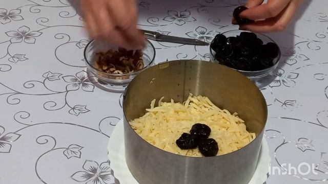Салат на Новый год// Чёрный жемчуг// Прекрасное и полезное смотреть онлайн