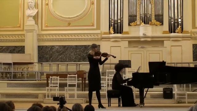 2013 №1 Ежегодный отчетный концерт СПбМК им. М.П. Мусоргского (1 отделение) смотреть онлайн