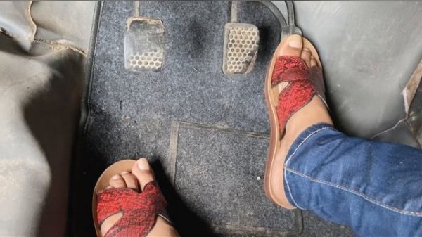 Cold car start/ cranking/ revving hard/ Suzuki car/ Maya Ch