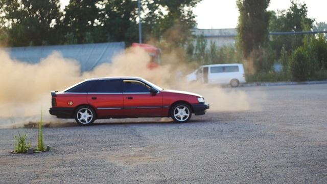 Drift - Ford Scorpio смотреть онлайн