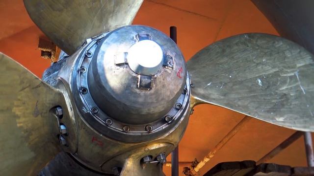 Антарктида, епизод 1, Плаване към ледения юг смотреть онлайн