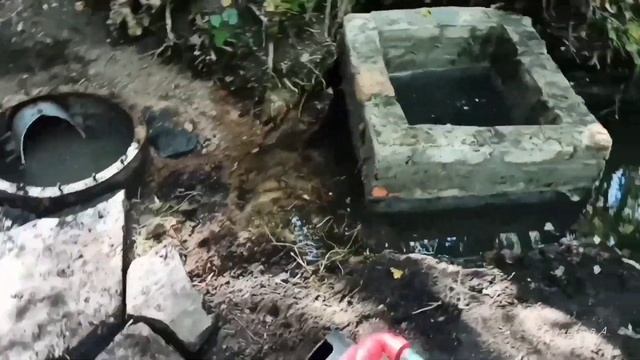Снежное Донецкая обл ремонт и освящение родника. смотреть онлайн