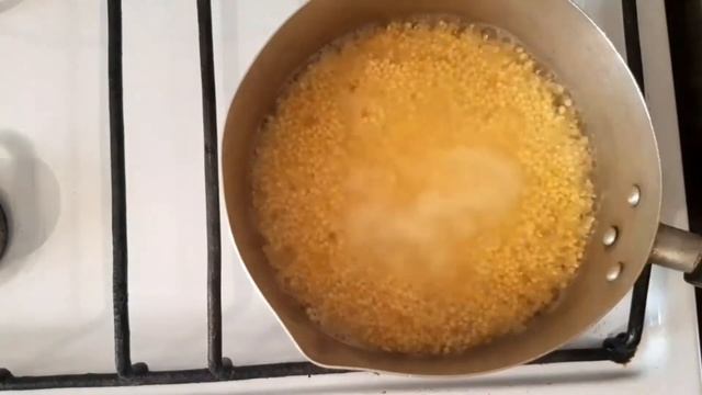 Пшенная каша на молоке. Быстро и вкусно!! смотреть онлайн