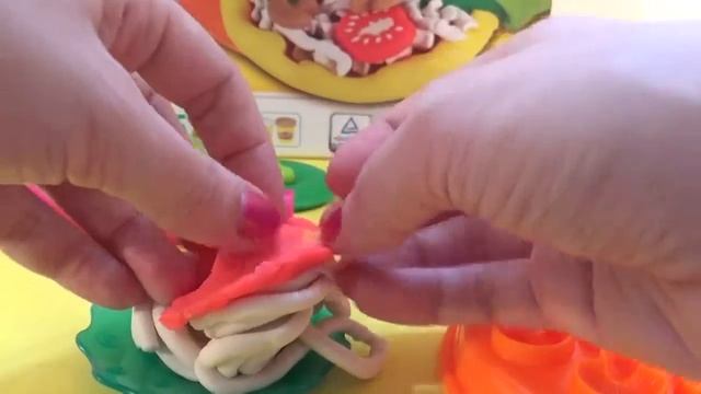 PLAY DOH Pizza Party! How to make Spaghetti and Meatballs using Food Clay Play Dough DIY смотреть онлайн