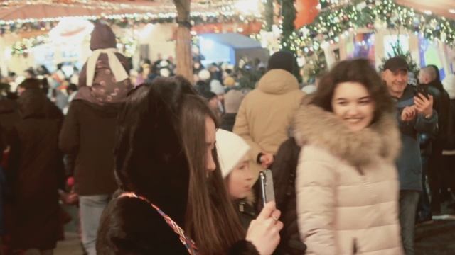 Москва в лицах, фото сделанные на Canon g7x2 смотреть онлайн