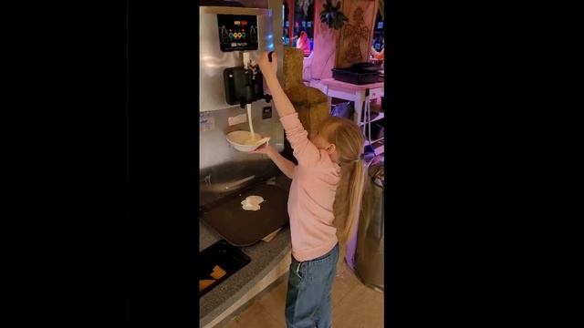 Chessington Resort Hotel quick tour #Chessington смотреть онлайн