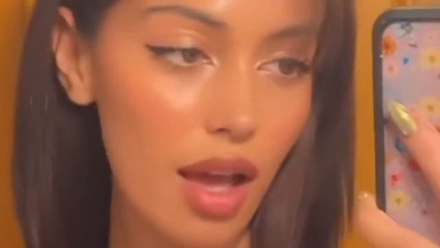 Cindy Kimberly'nin burnu, türkçe subliminal смотреть онлайн