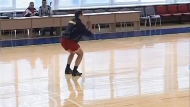 Методика обучения основным приемом в баскетболе, обучение тех. бега, остановки, повороты-Саша Груич смотреть онлайн