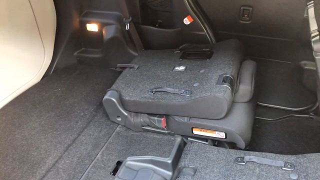 Toyota TANK Custom GT 2017г