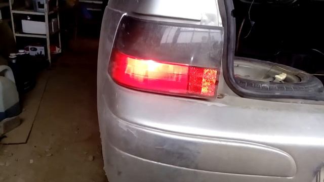 Яркие габаритные огни на Ваз 2110 смотреть онлайн