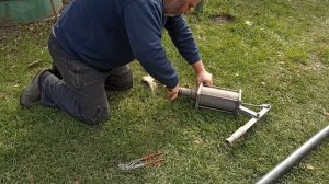 Ставлю ручной насос на скважину! Подробно с разъяснениями!