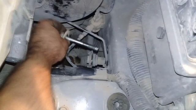 Ruido tren delantero Nissan Tiida/ Versa (bujes de barra estabilizadora) смотреть онлайн