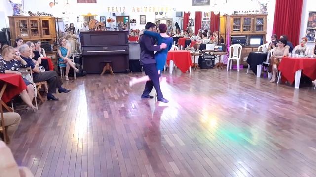 Zamba del Carnaval - TANGO - Vinicius Flores & Mariana Pessin смотреть онлайн