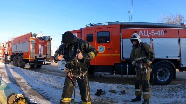 Пожар в магазине "Магнум" в Петропавловске смотреть онлайн
