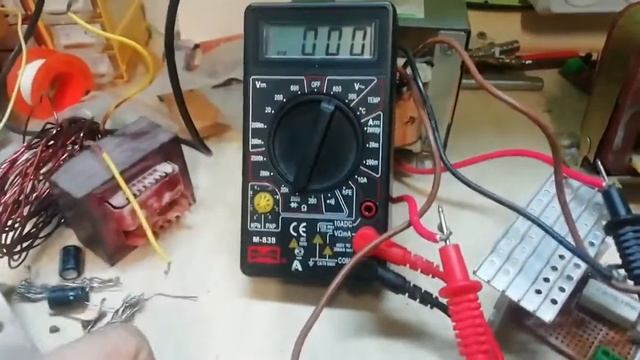 простая схема инвертора на Tip3055