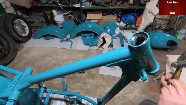 ИЖ Юпитер К Сборка передней вилки Задние амортизаторы Сборка, часть 2. смотреть онлайн