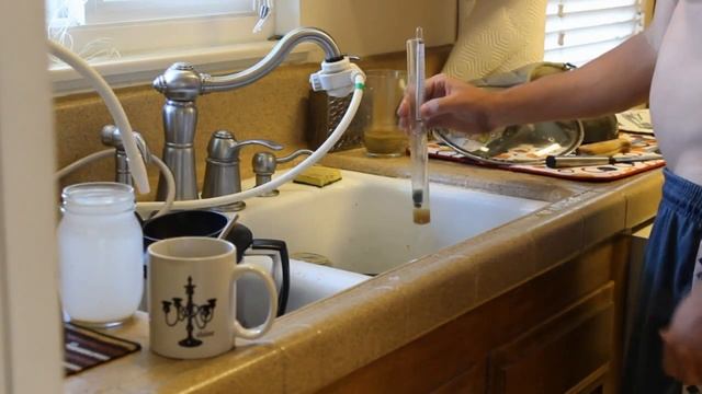 9. How to USE A HYDROMETER (What is it?) | Extract Homebrew смотреть онлайн