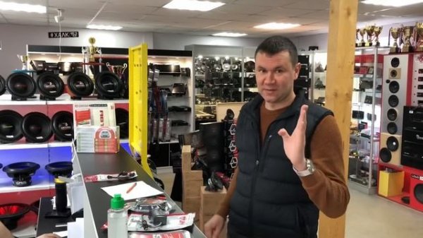 Как подключить усилитель к штатной магнитоле.