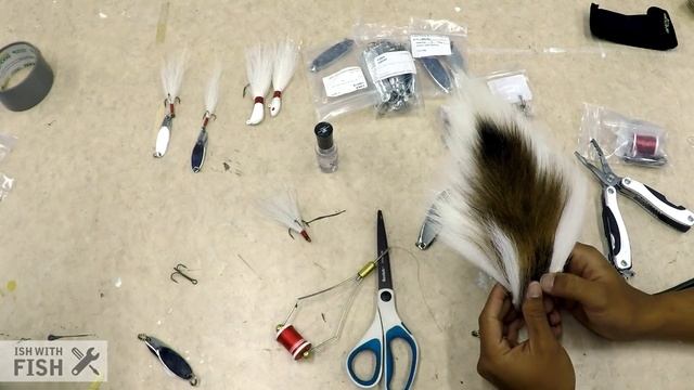 How to Build FAKE Kastmasters with Cheap Blanks DIY | Add Bucktails to ANY Hook смотреть онлайн