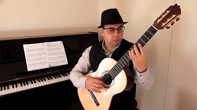 Moonlight Sonata on Classical Guitar смотреть онлайн