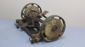 Восстановление 105-летней ручной газонокосилки