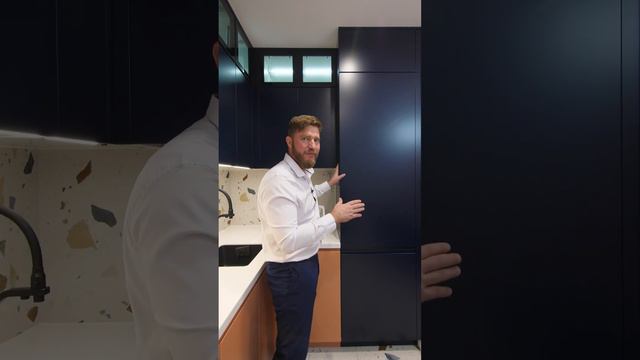 Плюсы и минусы встраиваемого холодильника? смотреть онлайн