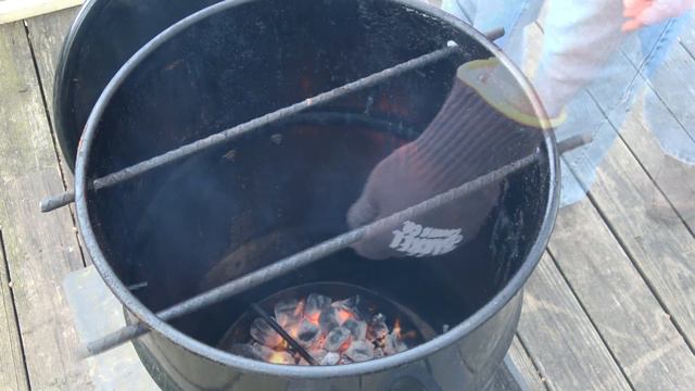 "Mile Marker Ten" Spare Ribs on the Pit Barrel Cooker смотреть онлайн