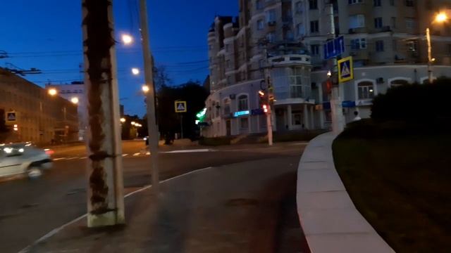Калуга 6 пешая прогулка от шарика Сквера Мира в Калуге на улице Гагарина по летом ночью смотреть онлайн