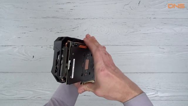 Распаковка видеокарты AMD Radeon RX 570 AORUS / Unboxing Gigabyte AMD Radeon RX 570 AORUS смотреть онлайн