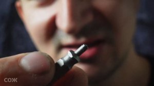 Экстрактор. Как выкрутить винт со слизанным шлицем из оси ножа