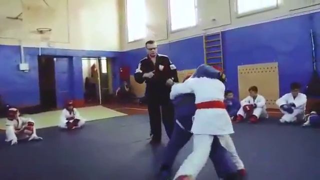 Дюсш 5 .История . смотреть онлайн