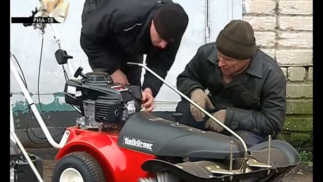 Дворников обеспечат техникой для зимней уборки.flv смотреть онлайн