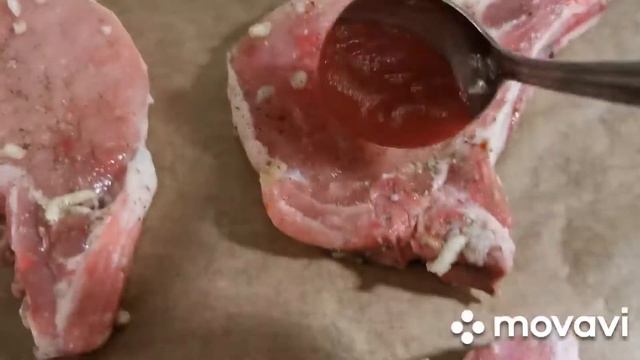 Сочный, нежный стейк с тёртой картошкой.... смотреть онлайн