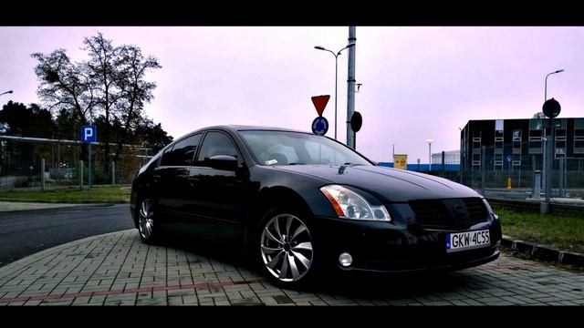 Nissan Maxima 3.5 SL  265KM
