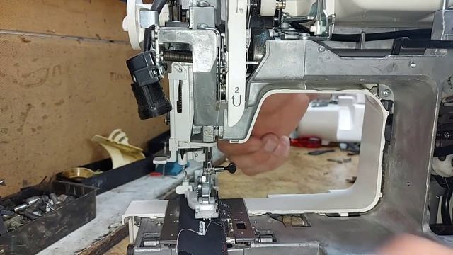 Швейная машина Janome SE 522 не равномерная петля, настройка баланса петли смотреть онлайн